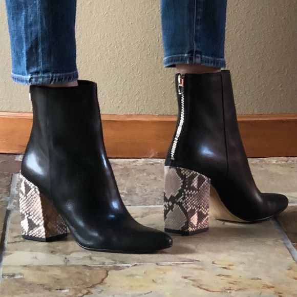 🍃💕Dolce Vita Leather Contrast Block Heel Bootie - Picture 2 of 8